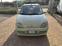 Other Usata 2005 Fiat 600 Anniversary Due volumi | 2300 € (Buon prezzo)