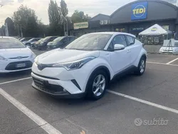 Bianco Usata 2018 Toyota C-HR Style SUV | 16.900 € (Buon prezzo)