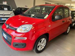 Rosso Usata 2018 Fiat Panda Easy Due volumi | 6890 € (Buon prezzo)