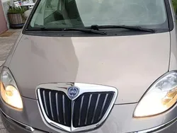 Oro Usata 2009 Lancia Musa Monovolume | 3700 € (Buon prezzo)