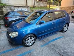 Blu/azzurro Usata 2007 VW Polo Comfortline Tre volumi | 2150 € (Ottimo prezzo)