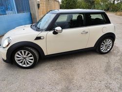 Bianco Usata 2012 Mini Cooper Due volumi | 6000 €