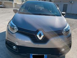 Usata 2015 Renault Captur SUV | 9999 € (Buon prezzo)