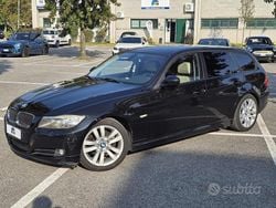 Nero Usata 2012 BMW 320 Comfort Edition Station wagon | 7900 € (Super prezzo)