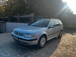 Grigio Usata 2002 VW Golf IV Comfortline Station wagon | 1600 € (Ottimo prezzo)
