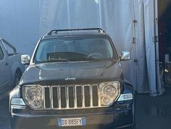 Nero Usata 2009 Jeep Cherokee Limited SUV | 7500 € (Buon prezzo)