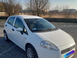 Bianco Usata 2008 Fiat Grande Punto Active Due volumi | 3650 € (Cara)