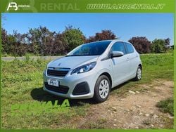 Grigio Usata 2021 Peugeot 108 Active Due volumi | 9790 € (Buon prezzo)