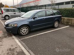 Blu/azzurro Usata 2006 Volvo V50 Kinetic Station wagon | 1850 € (Cara)