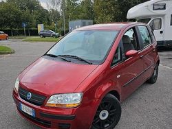 Rosso Usata 2005 Fiat Idea Monovolume | 1700 €