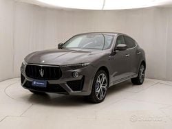 Grigio scuro Usata 2022 Maserati Levante GT SUV | 45.500 € (Ottimo prezzo)