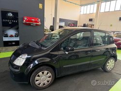 Nero Usata 2007 Renault Modus Dynamique Monovolume | 1500 € (Buon prezzo)