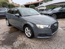 Grigio Usata 2019 Audi A3 Business Tre volumi | 20.870 € (Buon prezzo)