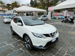 Bianco Usata 2017 Nissan Qashqai N-Connecta SUV | 14.500 €