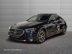 Nero ossidiana Usata 2024 Mercedes E220 Advanced Plus Tre volumi | 56.900 € (Buon prezzo)