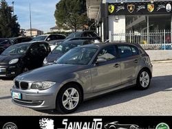 Grigio Usata 2009 BMW 118 Due volumi | 5500 € (Buon prezzo)