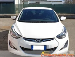 Bianco Usata 2015 Hyundai Elantra Tre volumi | 11.000 €
