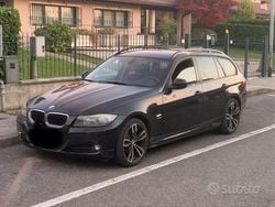 Nero Usata 2012 BMW 320 Sport Line Station wagon | 6000 € (Buon prezzo)