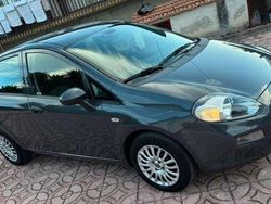 Usata 2017 Fiat Punto Evo Emotion Due volumi | 2500 €