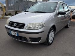 Grigio Usata 2003 Fiat Punto Dynamic Tre volumi | 1190 € (Ottimo prezzo)