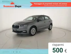 Grigio graphite metallizzato Usata 2024 Skoda Fabia Selection Tre volumi | 15.400 € (Buon prezzo)