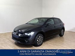 Nero Nuova 2025 VW Polo Edition Tre volumi | 19.400 € (Super prezzo)