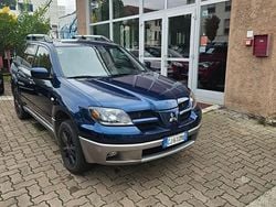 Blu Usata 2003 Mitsubishi Outlander Comfort Edition SUV | 5800 €
