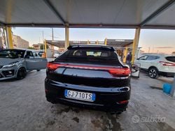 Blu Usata 2022 Porsche Cayenne SUV | 69.000 € (Buon prezzo)