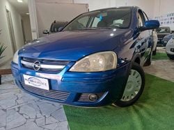 Blu Usata 2005 Opel Corsa Cosmo Tre volumi | 1800 € (Buon prezzo)