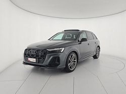 Grigio daytona perla Usata 2024 Audi Q7 S-Line SUV | 72.900 € (Molto cara)