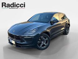 Grigio Usata 2022 Porsche Macan SUV | 66.250 € (Cara)