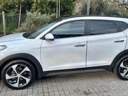 Bianco Usata 2015 Hyundai Tucson Xpossible SUV | 14.900 € (Cara)