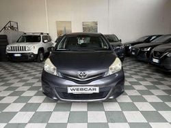 Other Usata 2012 Toyota Yaris Lounge Tre volumi | 4200 € (Buon prezzo)
