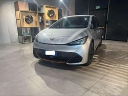 Argento Nuova 2025 Cupra Born Due volumi | 28.900 € (Buon prezzo)