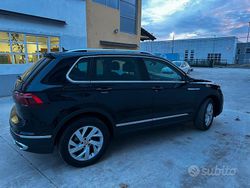 Nero Usata 2022 VW Tiguan R-line SUV | 32.000 € (Buon prezzo)
