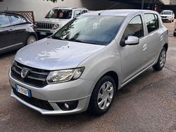 Grigio Usata 2015 Dacia Sandero Ambiance Tre volumi | 5500 € (Buon prezzo)