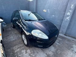 Verde Usata 2007 Fiat Grande Punto Due volumi | 500 € (Super prezzo)