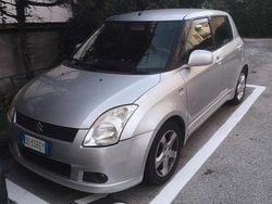 Usata 2006 Suzuki Swift Tre volumi | 2200 € (Buon prezzo)