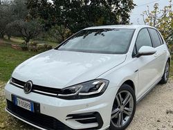 Bianco Usata 2019 VW Golf VII Sportline Tre volumi | 19.000 € (Cara)