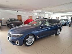 Blu/azzurro Usata 2021 BMW 530 Luxury Line Station wagon | 36.800 € (Ottimo prezzo)