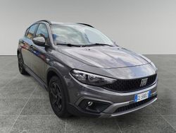 Grigio Usata 2022 Fiat Tipo Cross Tre volumi | 15.900 € (Buon prezzo)