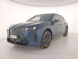 Blu Nuova 2025 BMW iX M Sport SUV | 72.900 € (Ottimo prezzo)