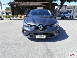 Grigio Usata 2022 Renault Clio V Intens Tre volumi | 13.200 € (Buon prezzo)