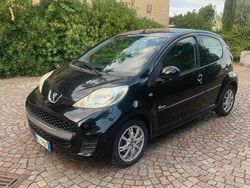 Nero Usata 2011 Peugeot 107 Due volumi | 3900 € (Buon prezzo)