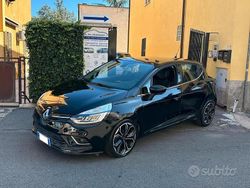 Nero Usata 2018 Renault Clio IV Intens Tre volumi | 10.500 € (Buon prezzo)