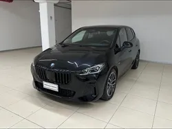 Black sapphire metallizzato Usata 2024 BMW 218 Active Tourer M Sport Monovolume | 32.900 € (Ottimo prezzo)