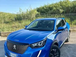 Blu Usata 2021 Peugeot 2008 Allure SUV | 17.800 € (Buon prezzo)