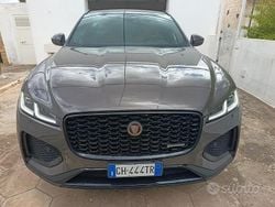 Grigio Usata 2023 Jaguar F-Pace R-Dynamic SUV | 50.000 € (Buon prezzo)