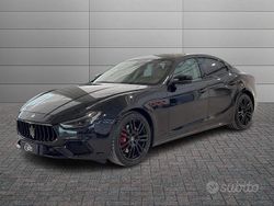 Nero Usata 2022 Maserati Ghibli Tre volumi | 55.000 € (Ottimo prezzo)