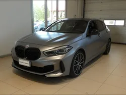 Frozen pure grey metallic Usata 2022 BMW M135 Comfort Edition Due volumi | 37.500 € (Buon prezzo)